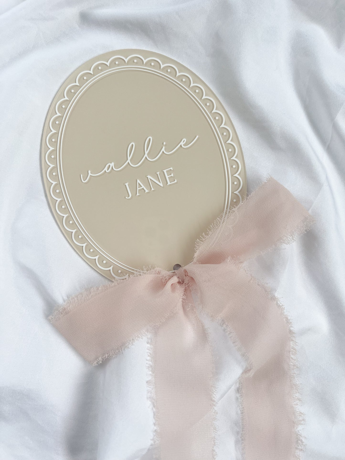 Bow Newborn Plaque